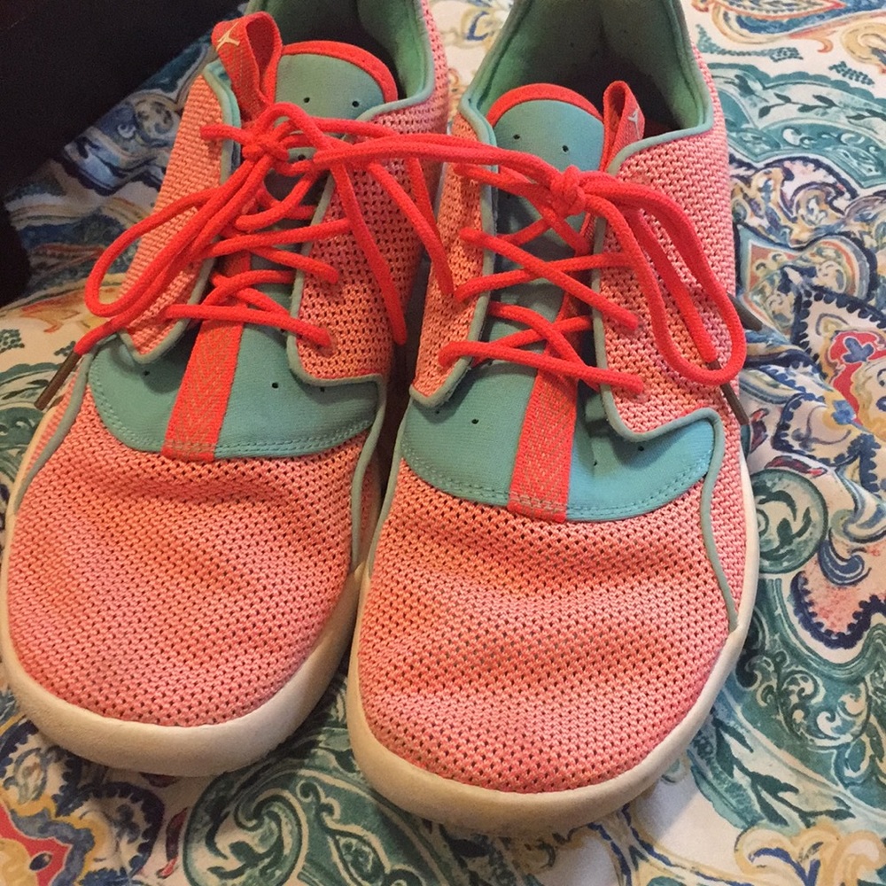 Jordan Eclipse